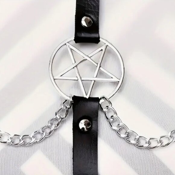 PU Leather Star Charm Chain Choker Harness - Picture 3 of 6
